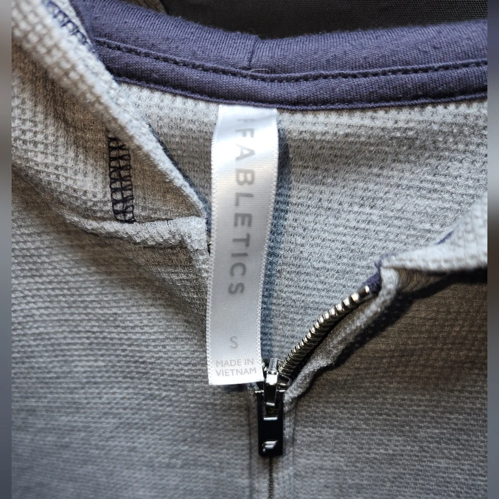 Fabletics - Picture 2 of 4